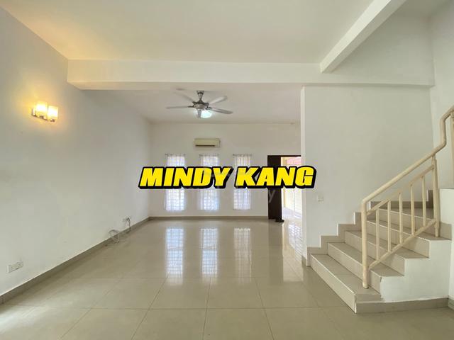 3 Storey Terrace Well Maintained Setia Pearl Island Bayan Lepas Sale 1