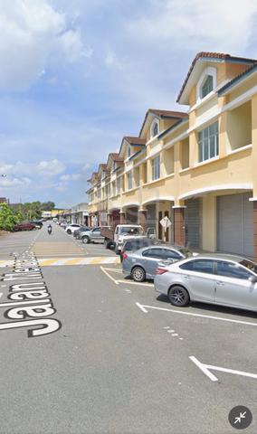 Bandar Putra Jalan Merbau @ Kulai Renovated Double Storey Shop Lot 1