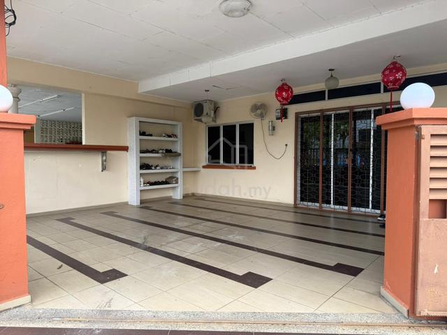 Ujong Pasir Corner Lot Single Storey Terrace 1