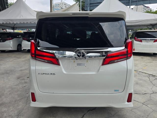 2023 Toyota ALPHARD 2.5 S 8 Seat 4.5B/28k Sunroof - 4