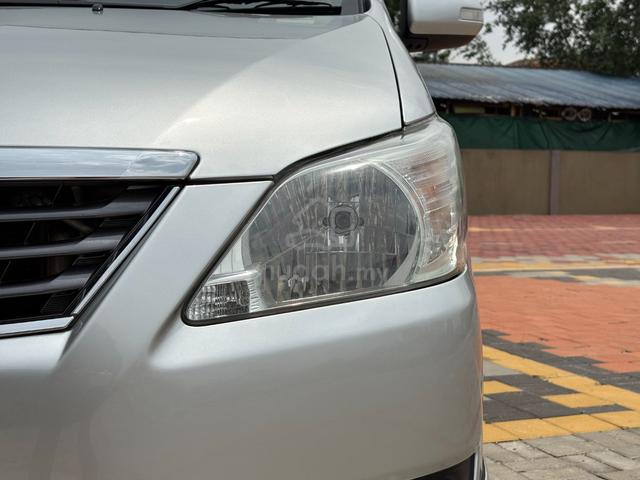 2012 Toyota INNOVA 2.0 G (A) - 4