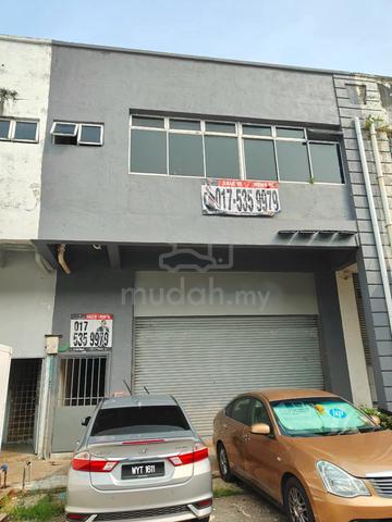 Desa serdang seri kembangan 1.5sty link factory warehouse for RENT 1