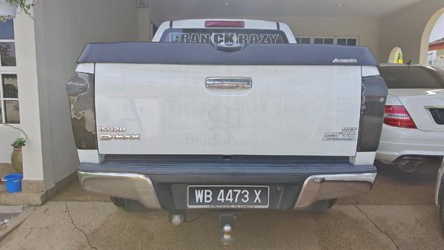 2015 Isuzu D-MAX 2.5 4x4 DUAL CAB (M) - 2