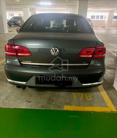 2015 Volkswagen PASSAT 1.8 TSI (CKD) ENHANCED (A) - 2