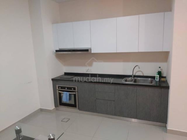 E Suite-Designer Suite @ Emerald Avenue 1