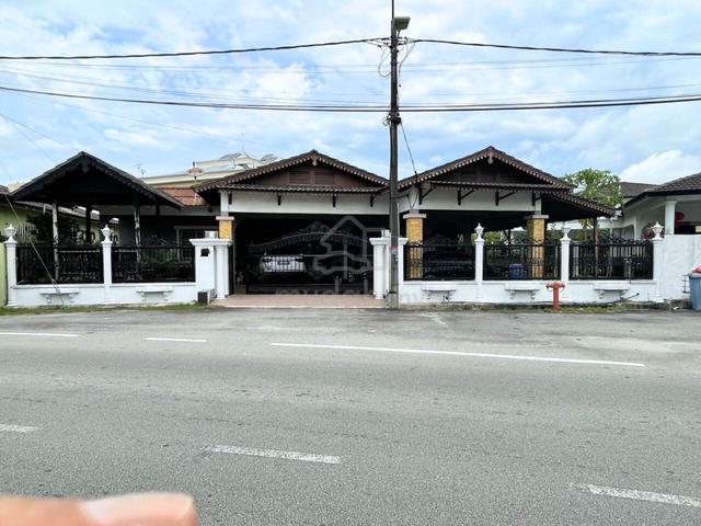 Freehold 1-Storey Bungalow , Taman Setia Jaya , Banting 1