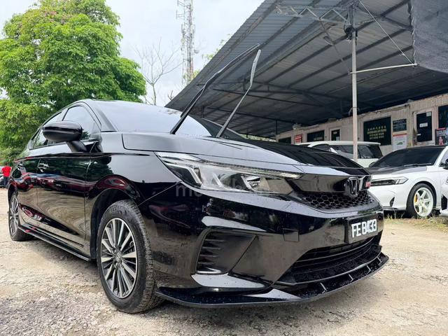 Honda CITY 1.5 RS Hatchback 35k km(A)-23 - 5