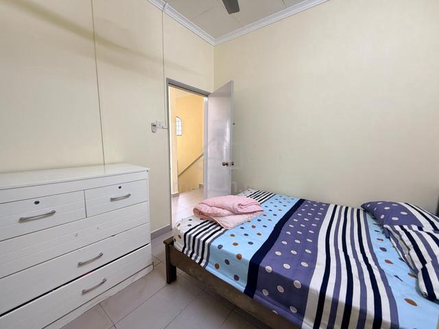 2 Sty Semi D @ Bandar Tun Hussein Onn, Freehold, Reno, Cheras, Guarded 1