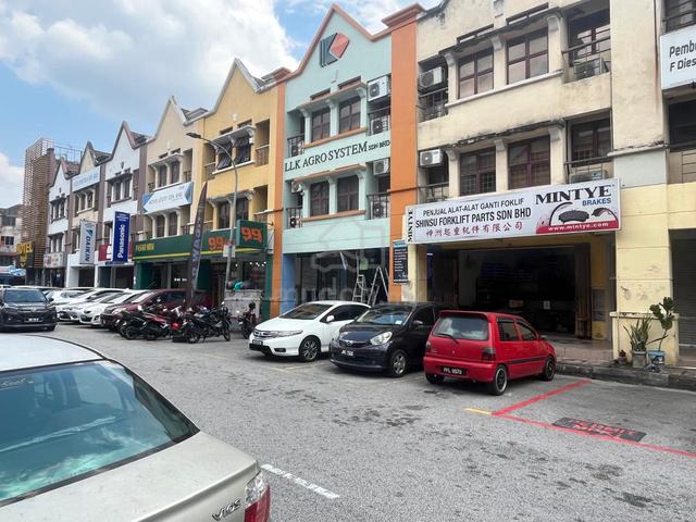 Jalan kasturi 3, balakong , Taman Kasturi, Cheras 3-sty shop lot 1