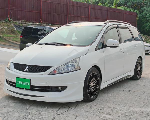 2010 MITSUBISHI GRANDiS 2.4 POWER BOOT (A) - 1