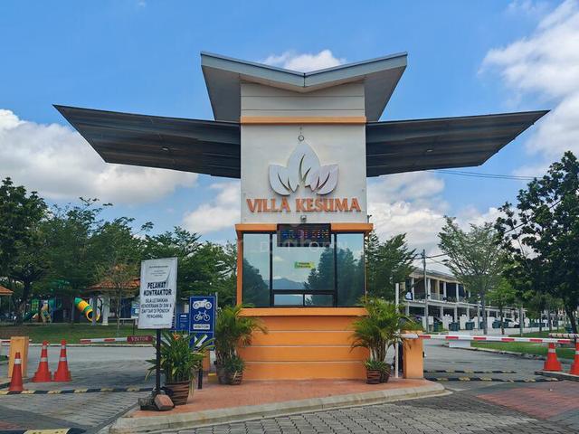 Shoplot @ Kesuma Square Beranang | Semenyih | New + High Ceiling Unit 1