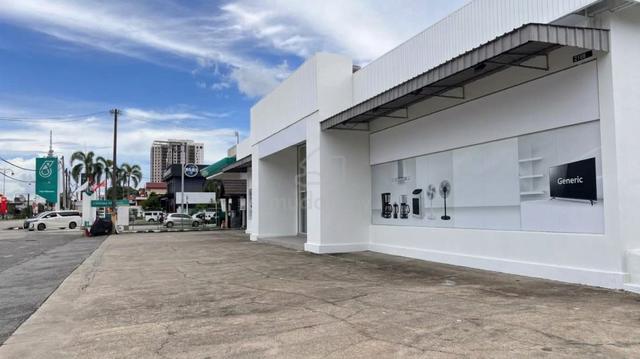 Facing Main Road Commercial Building Lebuhraya Darulaman Alor Setar 1