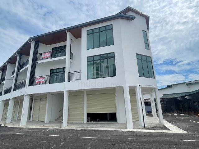 Serian 75 Shoplot For Sale! 1