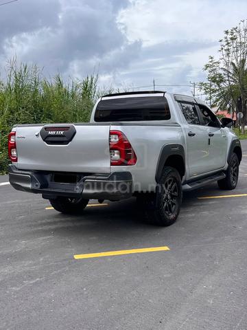 2022 Toyota HILUX 2.8 ROGUE (A) - 4