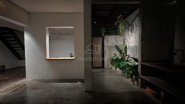 Permatang Tinggi All New Renovated Homestay & Cafe Style 1.5 Storey ! 1