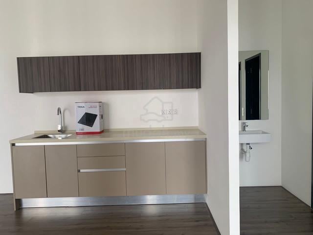 Henna Residence @ The Quartz WM 1