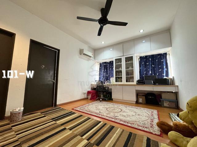 FULLY RENOVATED!! Aman Perdana Klang 35x75 Double Storey Semi-D 4R3B 4