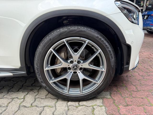 2021 Mercedes Benz GLC300 4MATIC AMG LINE 2.0L (A) - 3