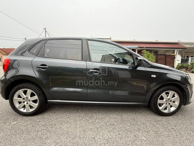 2018 Volkswagen POLO 1.6 (CKD) FACELIFT (A) - 1