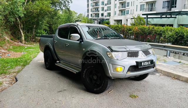 2013 Mitsubishi TRITON 2.5 4WD FACELIFT (M) - 1