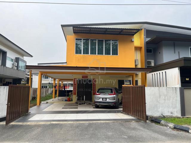 STEPHEN YONG DOUBLE STOREY SEMI DETACHED FOR SALE At DANGAK KUCHING 1