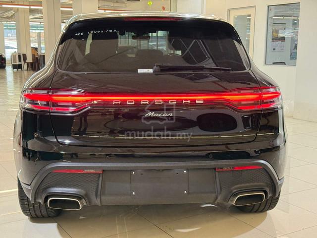 2023 Porsche MACAN 2.0 / LOW MILEAGE / GRADE 4.5A - 4