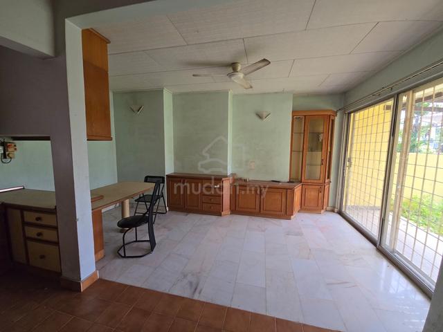 SS 19 End Lot 2 Storey House For Sales Subang Jaya Lick Hung School 1