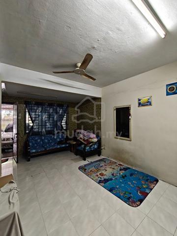 Jalan Meranti, Taman Rinting, Double Storey Low cost, Original unit 1
