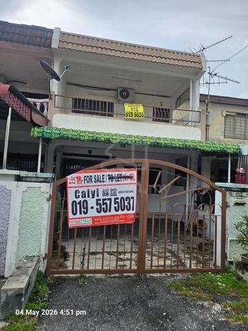 Double Storey Terrace House low cost in Pekan Razaki for sale 1