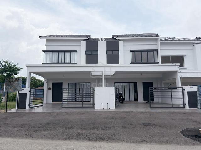 Extra Spacious Living Room Full Loan Double Storey 22x70 Bukit Katil 1