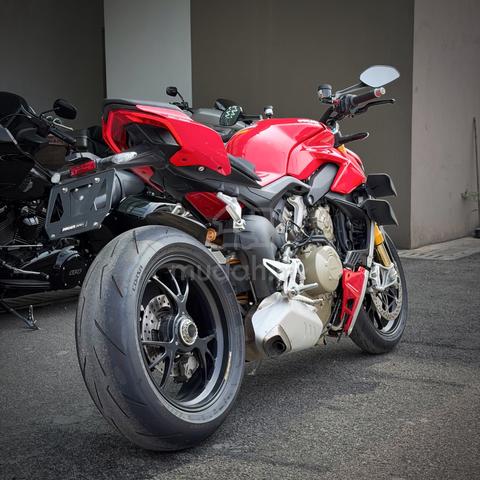 Ducati Streetfighter V4S Unreg - photo 6 of 6