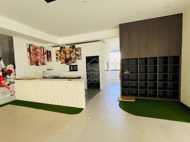 【Renovated】2nd floor shop@ Iconic point near Tambun, Permatang Tinggi 1