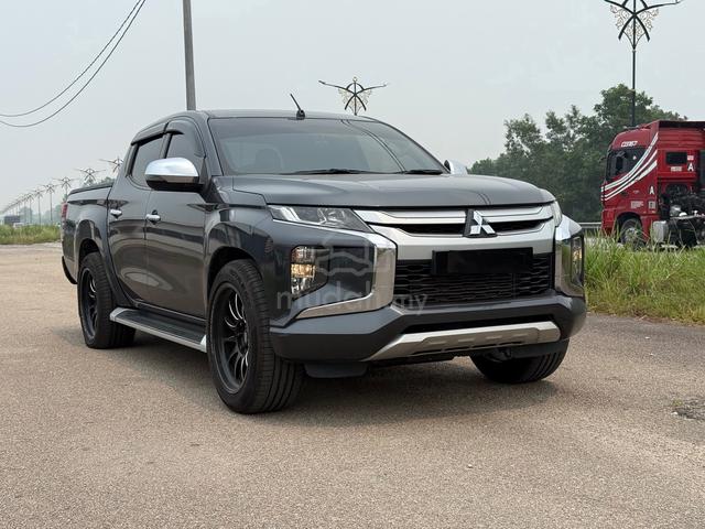 2021 Mitsubishi TRITON 2.4 VGT PREMIUM MY19 L200 - 3