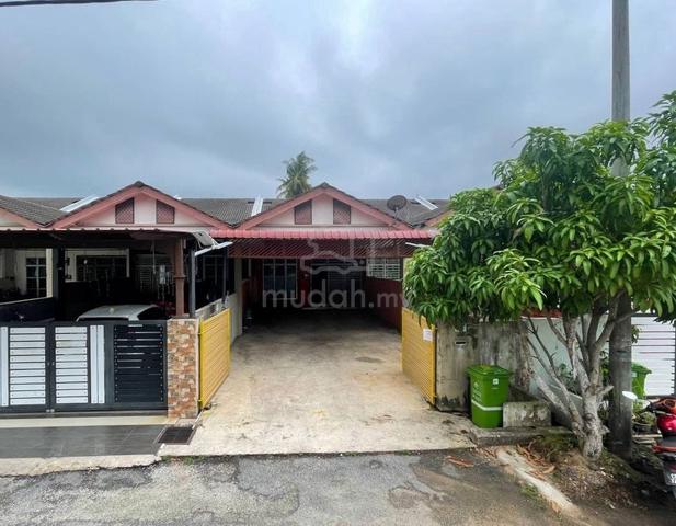 Teres Setingkat Chengal Lempong Damai, Kuantan 1