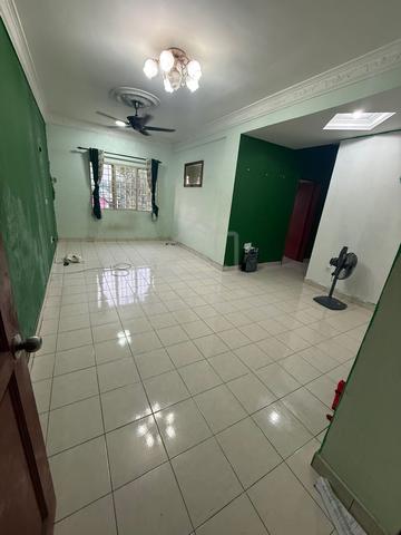 Pangsapuri Seri Galaksi 1