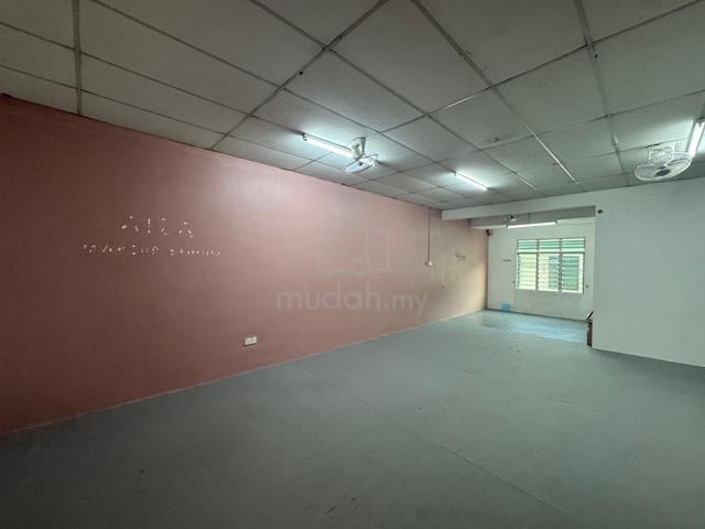 TASEK GELUGOR 1st FLOOR SHOP LOT FOR RENT｜Ready partition 1