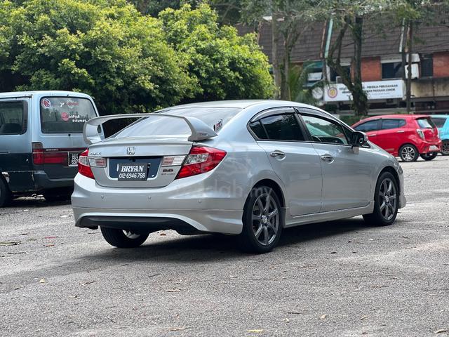 2016 Honda CIVIC 2.0 SE MODULO NAVI FACELIFT (A) - 4