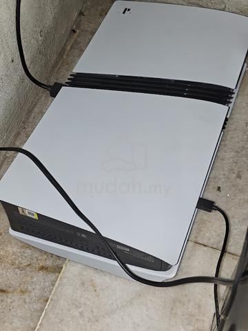 Sony Playstation 5 PS5 Pro + Disc Drive - photo 6 of 6