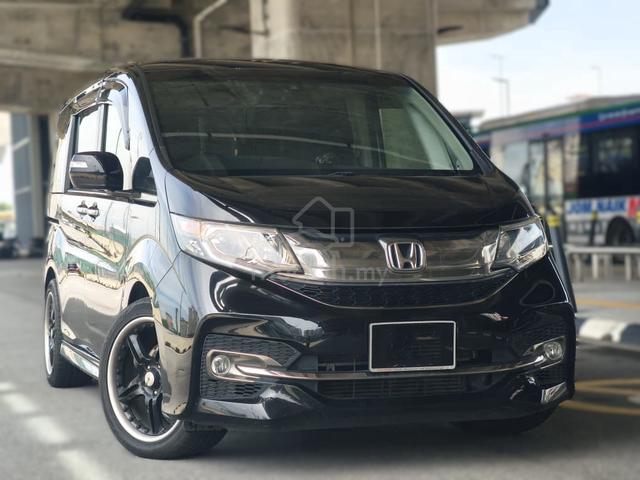 2017 Honda STEPWAGON 1.5 TURBO SPADA COOL SPIRIT - 1