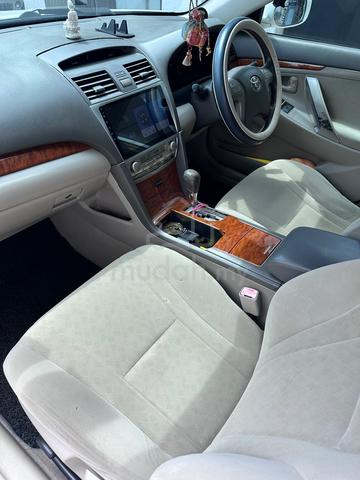 2009 Toyota CAMRY 2.0 E (A) - 4