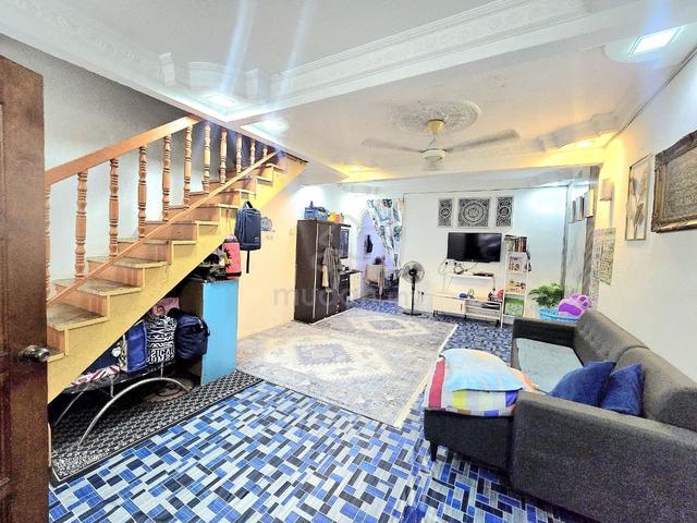 Two Storey Terrace Taman Tasik Tambahan Ampang 1