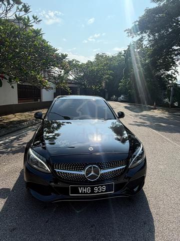 2017 Mercedes Benz C-CLASS 2.0 200 AMG LINE (CKD) - 1