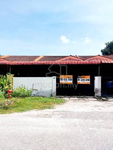 Teres setingkat di Taman Iskandar Perdana, Seri Iskandar, Perak 1