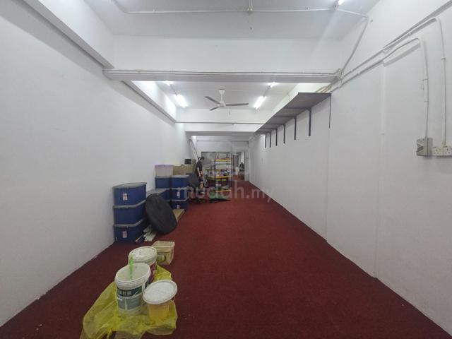 Balakong half shoplot for rent 1