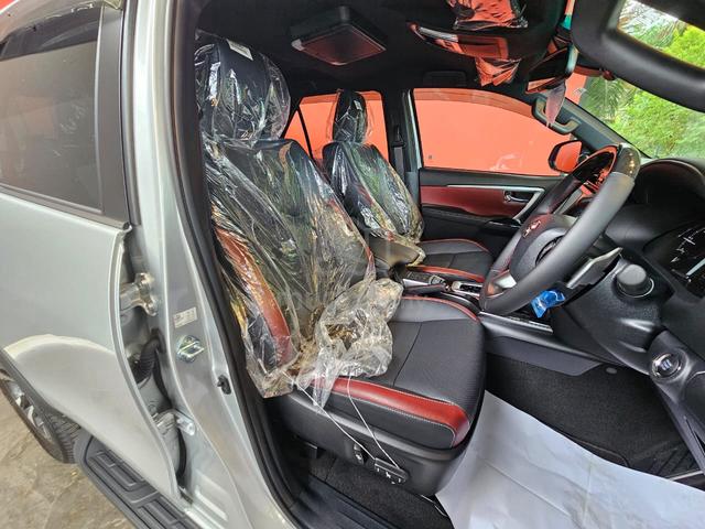 2025 Toyota FORTUNER 2.8 VRZ MY21 (A) - 5