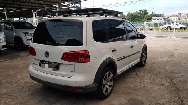 2013 Volkswagen TOURAN 1.4 (A) - 4