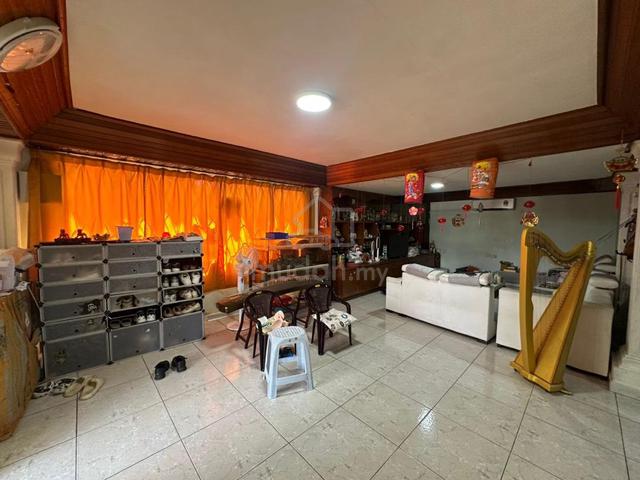 FOR SALE | Below Market Value | Likas Spacious Bungalow 1