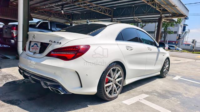 Mercedes Benz CLA45 2.0 AMG 4MATIC REG 2022 W117 - 5