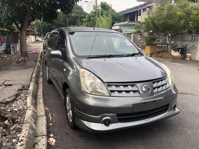 2010 Nissan GRAND LIVINA 1.6 CLASSIC/COMFORT (A) - 1