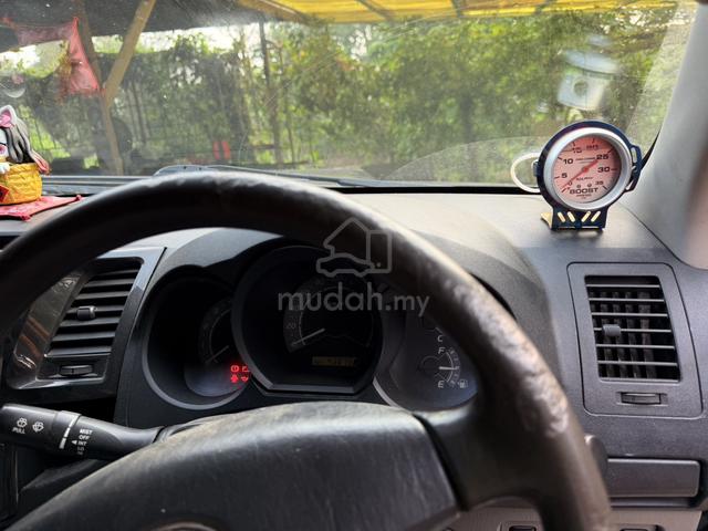 TOYOTA HILUX DOUBLE Cab 2.5 MT (2009) - 5